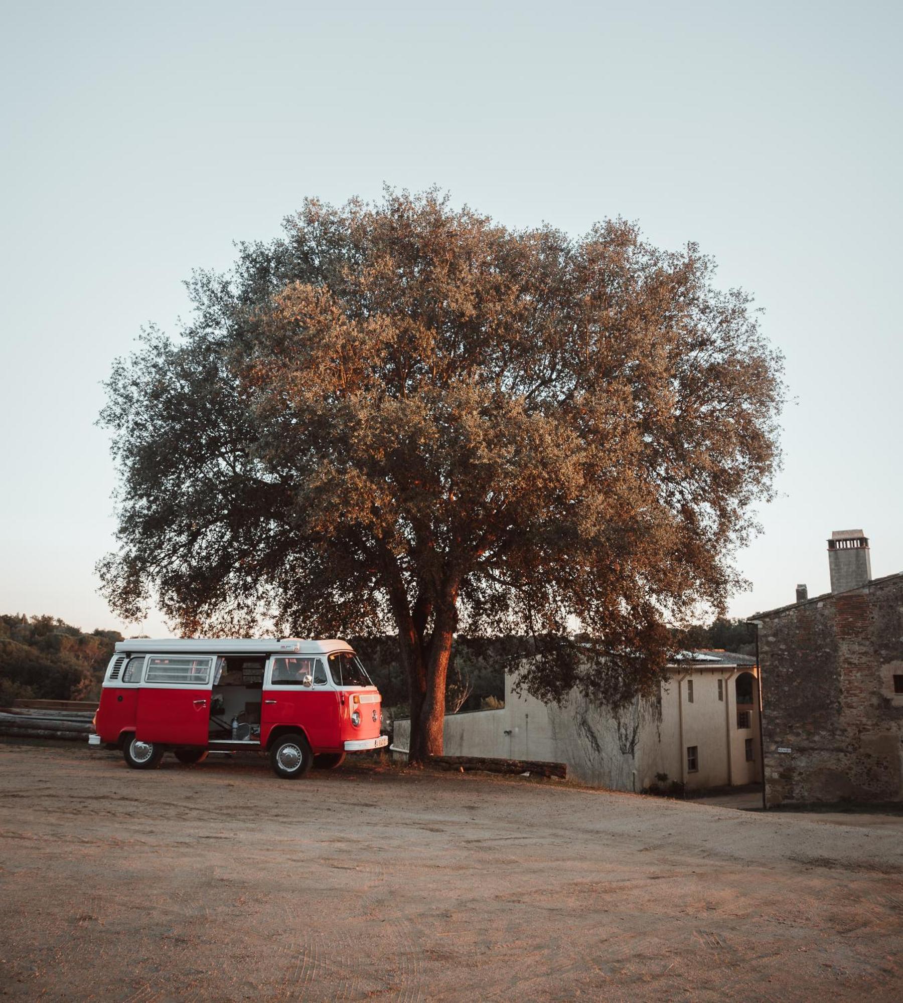 Retro Vw Kombi T2 Campervan L'Hospitalet de Llobregat Eksteriør billede