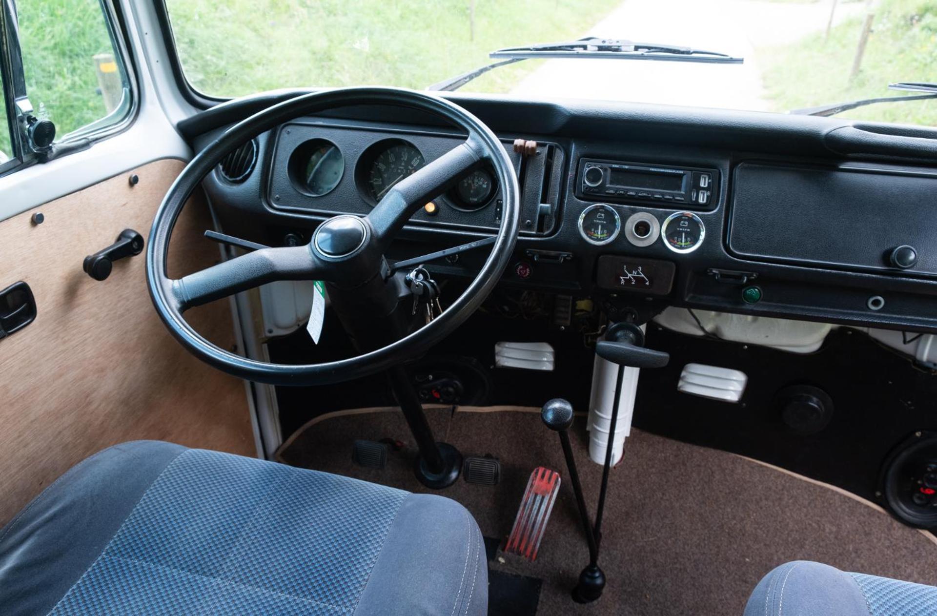 Retro Vw Kombi T2 Campervan L'Hospitalet de Llobregat Eksteriør billede