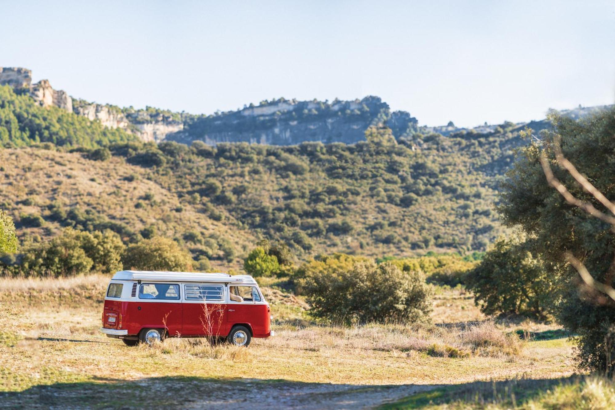 Retro Vw Kombi T2 Campervan L'Hospitalet de Llobregat Eksteriør billede